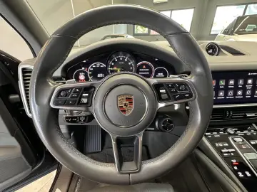 PORSCHE CAYENNE E-HYBRID   4x4   PANORAMIC