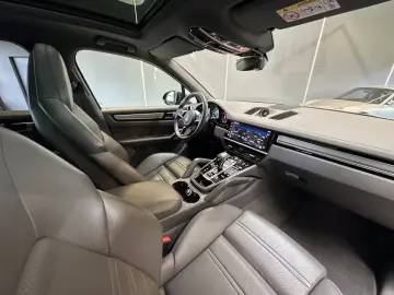 PORSCHE CAYENNE E-HYBRID   4x4   PANORAMIC