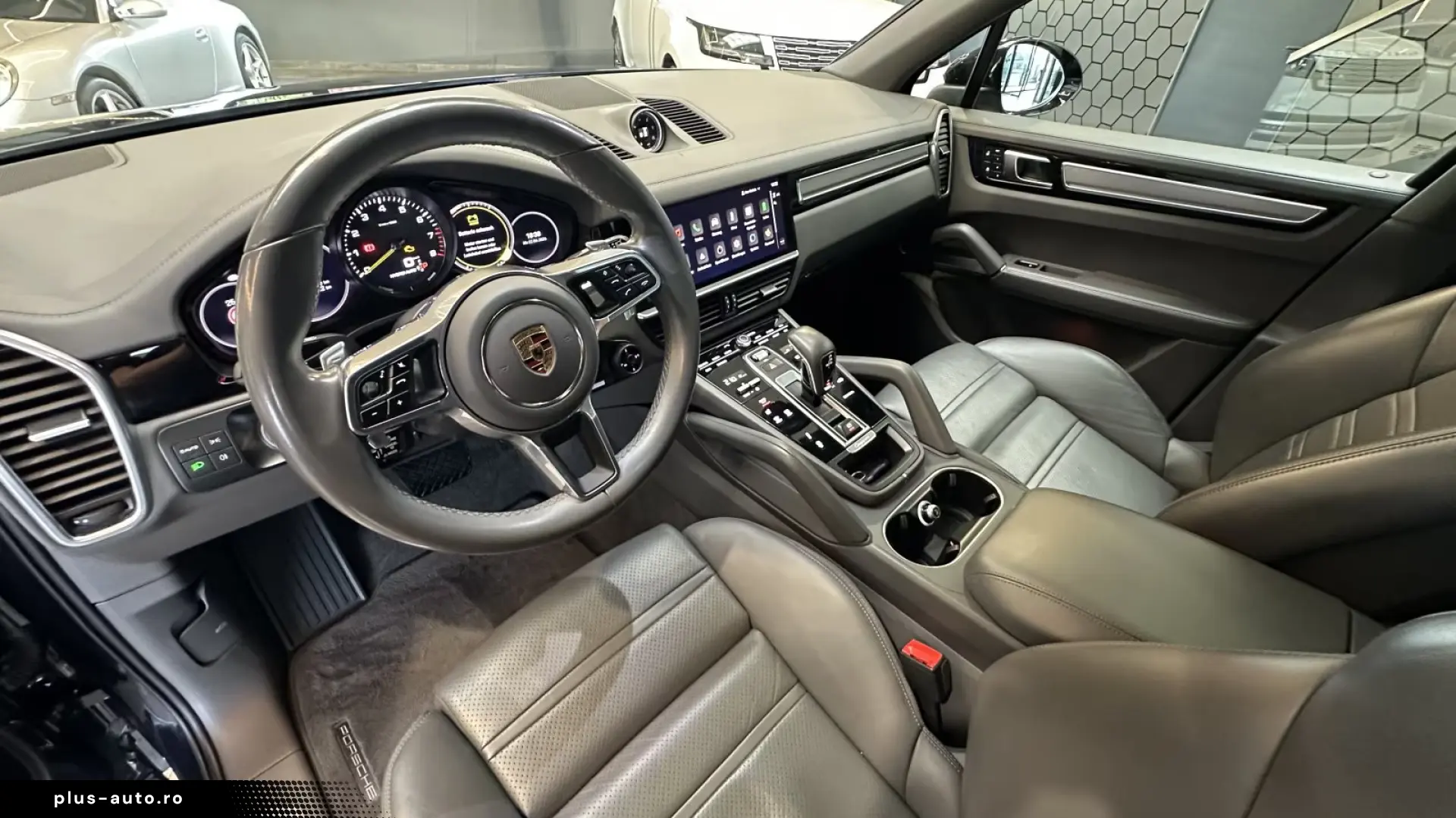 PORSCHE CAYENNE E-HYBRID   4x4   PANORAMIC