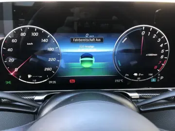 MERCEDES-BENZ S 580 e Limousine lang AMG MBUX Burm Night HUD