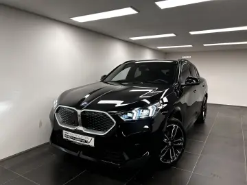 BMW iX2 eDrive20 M Sportpaket Harman Kardon DAB LED