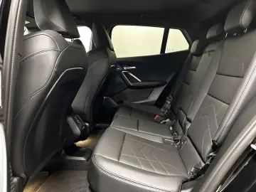 BMW iX2 eDrive20 M Sportpaket Harman Kardon DAB LED