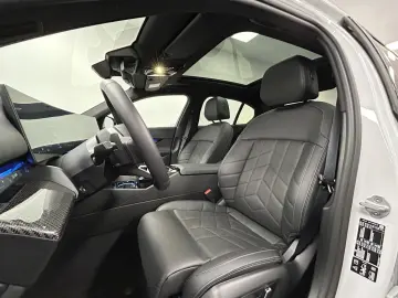 BMW 520d xDrive Limousine M Sportpaket Harman Kardon