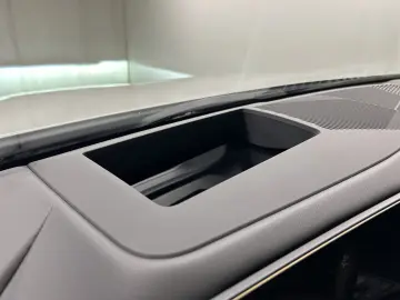 BMW 520d xDrive Limousine M Sportpaket Harman Kardon
