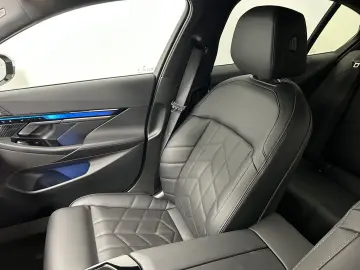 BMW 520d xDrive Limousine M Sportpaket Harman Kardon