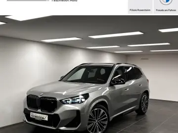BMW X1 M35i xDrive M Sportpaket Pro Pano. AHK Lhz. D
