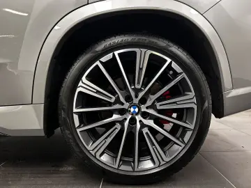 BMW X1 M35i xDrive M Sportpaket Pro Pano. AHK Lhz. D