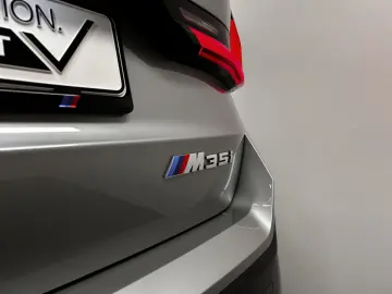 BMW X1 M35i xDrive M Sportpaket Pro Pano. AHK Lhz. D