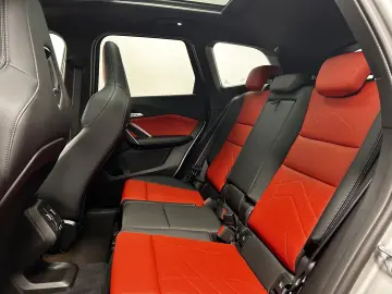 BMW X1 M35i xDrive M Sportpaket Pro Pano. AHK Lhz. D