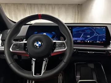 BMW X1 M35i xDrive M Sportpaket Pro Pano. AHK Lhz. D