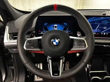 BMW X1 M35i xDrive M Sportpaket Pro Pano. AHK Lhz. D