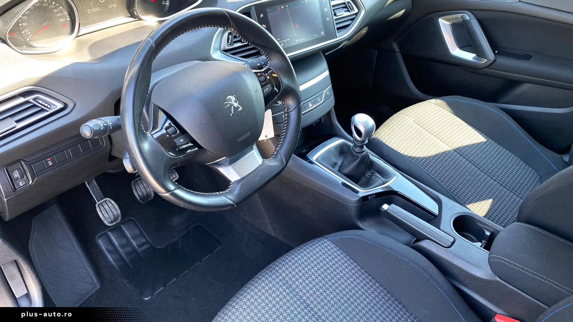 Peugeot 308 1.2i 110CP Rate Fixe Avans 0