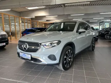 MERCEDES-BENZ GLC 300 de 4M Avantgarde AHK BUR Pano MEM 360