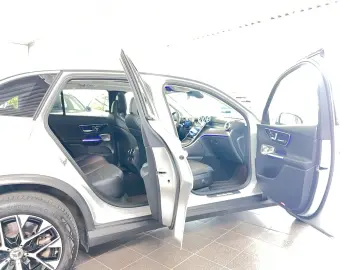 MERCEDES-BENZ GLC 300 de 4M Avantgarde AHK BUR Pano MEM 360