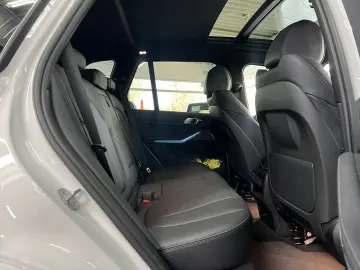 BMW X5 xD 45 e M Sport AHK DAP HiFi Pan Park3D Aktiv