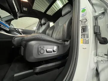 BMW X5 xD 45 e M Sport AHK DAP HiFi Pan Park3D Aktiv