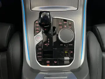 BMW X5 xD 45 e M Sport AHK DAP HiFi Pan Park3D Aktiv