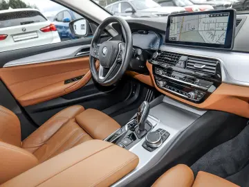 BMW 530e Limousine Navi ACC Parkassistent Plus Harma