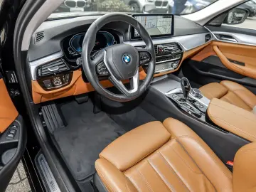 BMW 530e Limousine Navi ACC Parkassistent Plus Harma