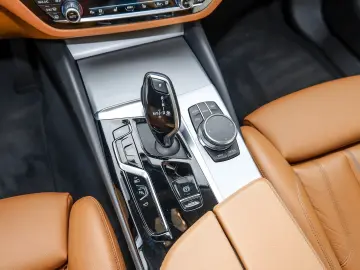 BMW 530e Limousine Navi ACC Parkassistent Plus Harma