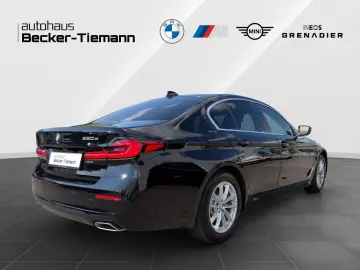 BMW 530e Lim. Leder HUD Laser 4xKlima DrivAss ParkAs