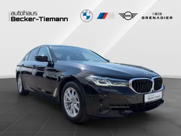BMW 530e Lim. Leder HUD Laser 4xKlima DrivAss ParkAs