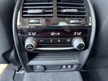 BMW 530e Lim. Leder HUD Laser 4xKlima DrivAss ParkAs