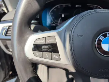BMW 530e Lim. Leder HUD Laser 4xKlima DrivAss ParkAs