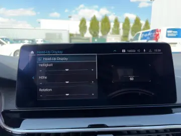 BMW 530e Lim. Leder HUD Laser 4xKlima DrivAss ParkAs