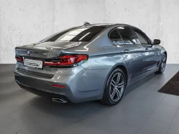 BMW 520d A HUD ACC NAVI LED Sound Syst