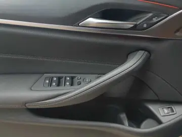 BMW 520d Aut. Luxury Line KAM NAVI LED
