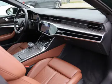 AUDI A6 Limousine 45 TFSI sport - MATRIX   KAMERA