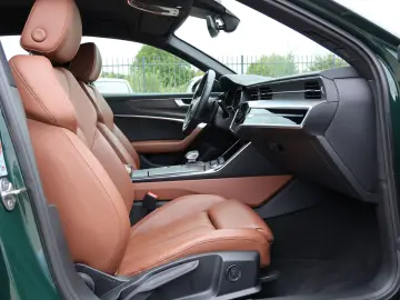 AUDI A6 Limousine 45 TFSI sport - MATRIX   KAMERA