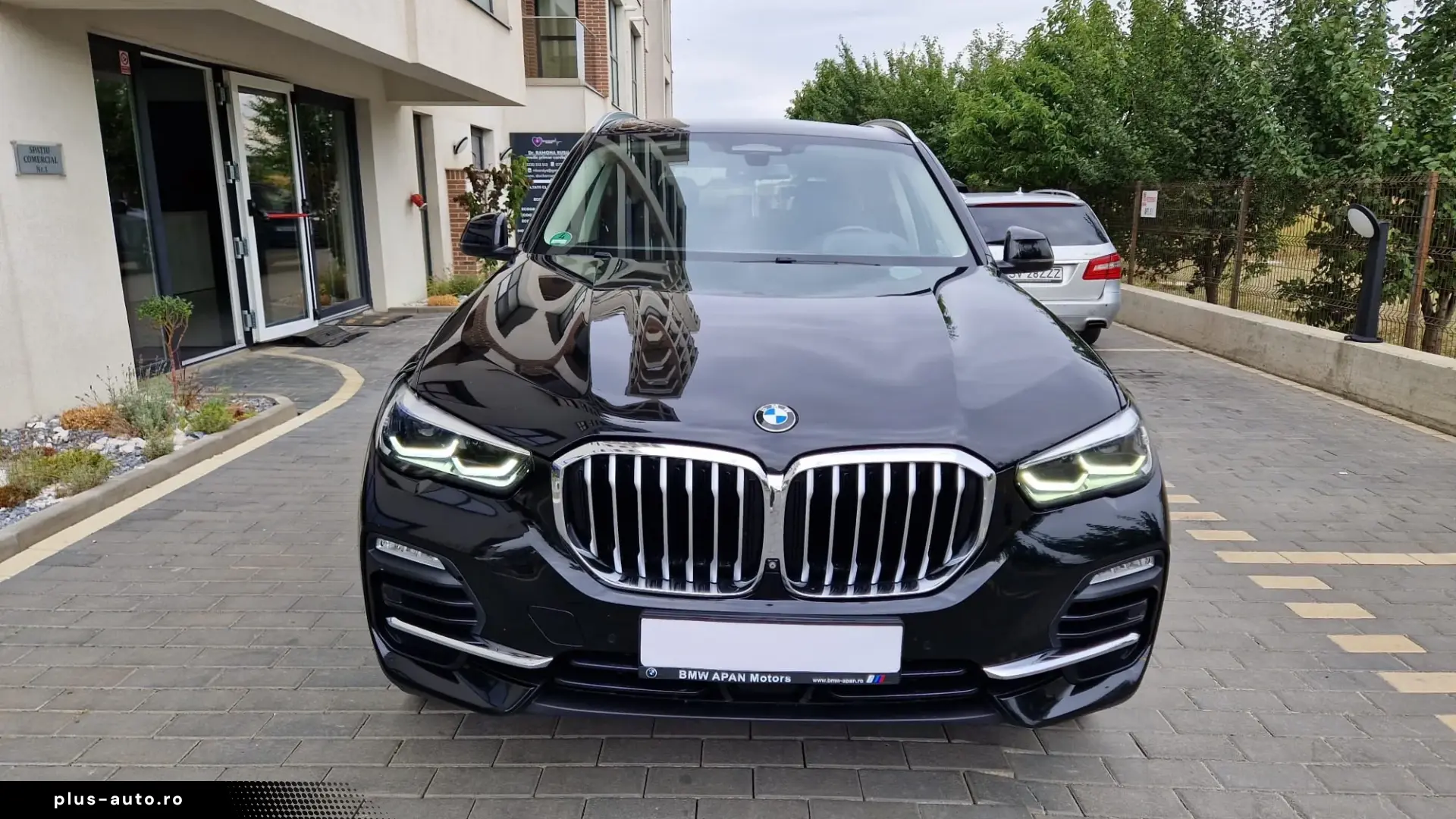 BMW