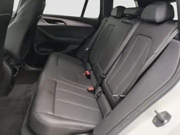 BMW X3 xDrive20d M Sport Navi AHK Kamera HiFi LED