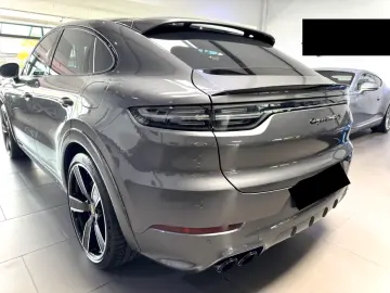 Porsche Cayenne Coupé Turbo S E-Hybrid
