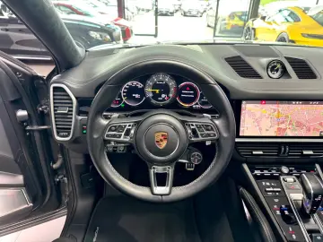 Porsche Cayenne Coupé Turbo S E-Hybrid