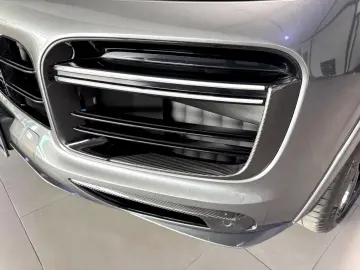 Porsche Cayenne Coupé Turbo S E-Hybrid