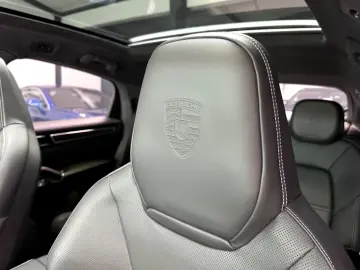 Porsche Cayenne Coupé Turbo S E-Hybrid