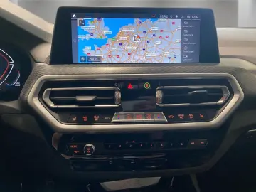 BMW X3 xDrive20d M Sport Navi Kamera HiFi LED