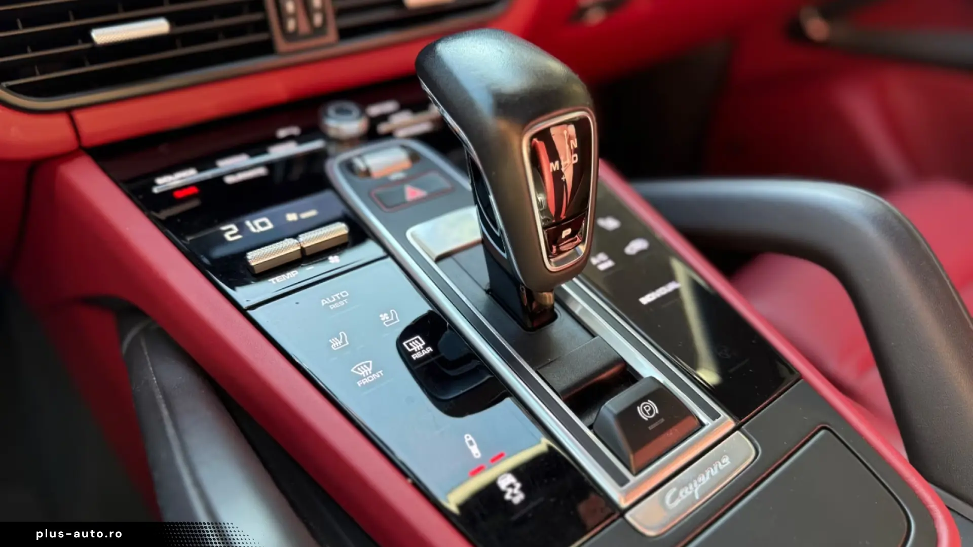 Porsche Cayenne Coupé E-Hybrid Platinum Edition
