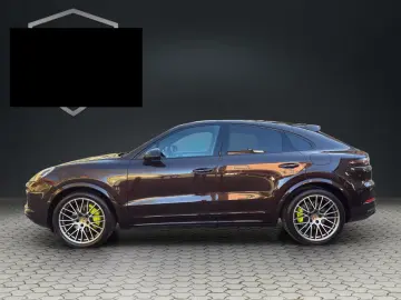 Porsche Cayenne Coupé E-Hybrid Platinum Edition