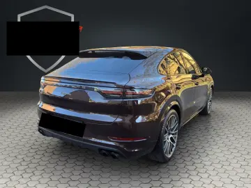 Porsche Cayenne Coupé E-Hybrid Platinum Edition