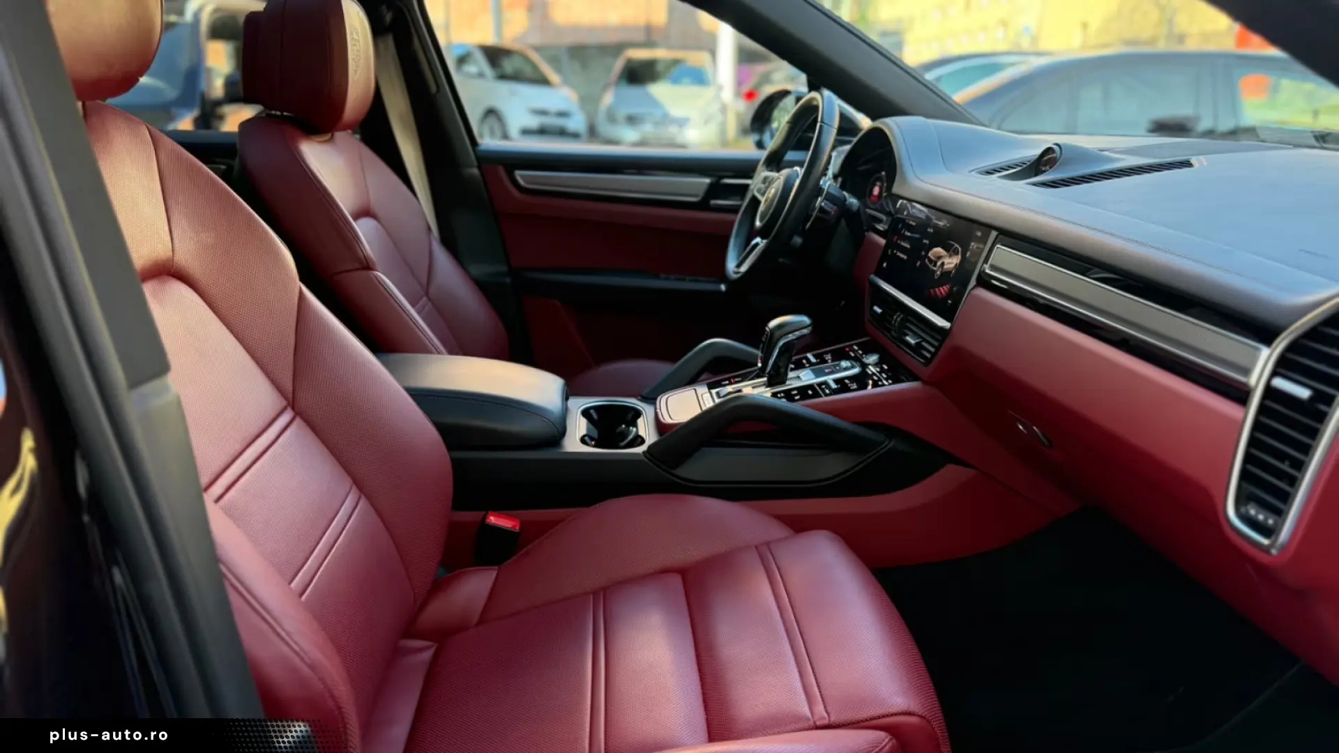 Porsche Cayenne Coupé E-Hybrid Platinum Edition
