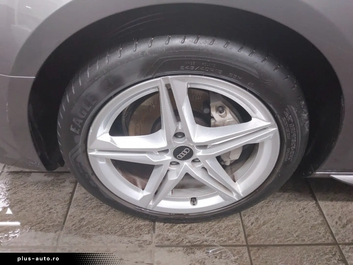 AUDI A4 40 TDI advanced Navi LED Virtual RFK