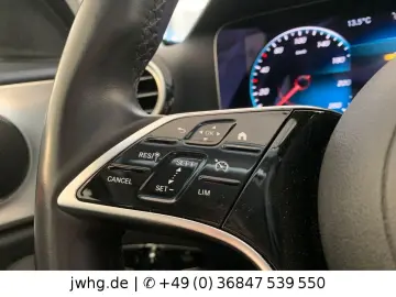 MERCEDES-BENZ E 300 E Lim. Avantgarde Virtual HP-LED