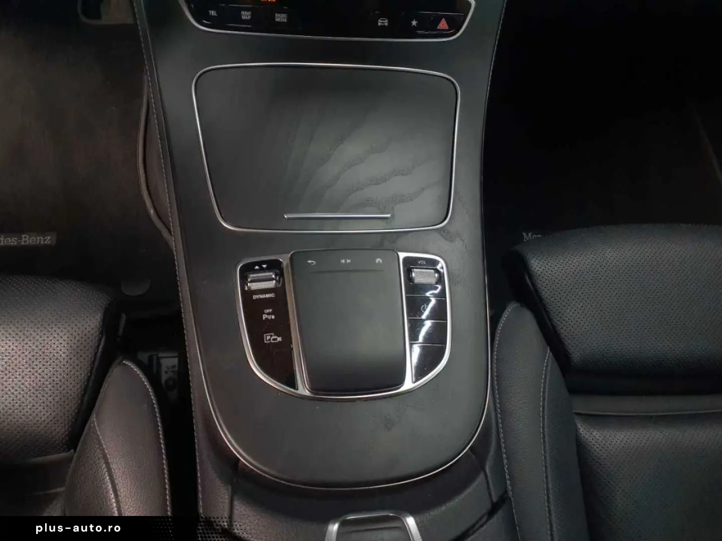 MERCEDES-BENZ E 300 de 4Matic 9G