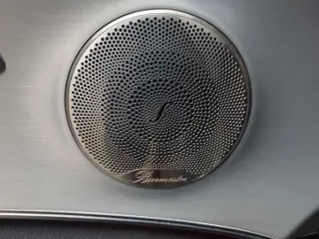 MERCEDES-BENZ E 300 de 4Matic 9G