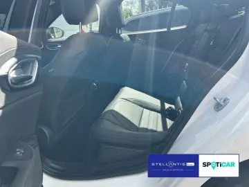 ALFA ROMEO Giulia Sprint Q4 ACC CarPlay KAM SHZ LED Keyless