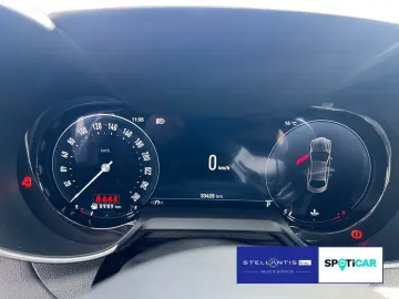 ALFA ROMEO Giulia Sprint Q4 ACC CarPlay KAM SHZ LED Keyless